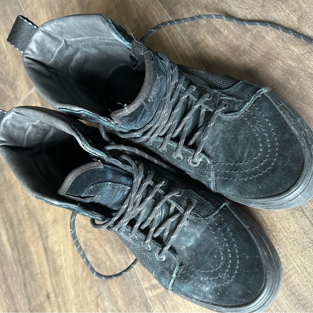 Men's Black Vans Scotchguard MTE High-Top Sneakers